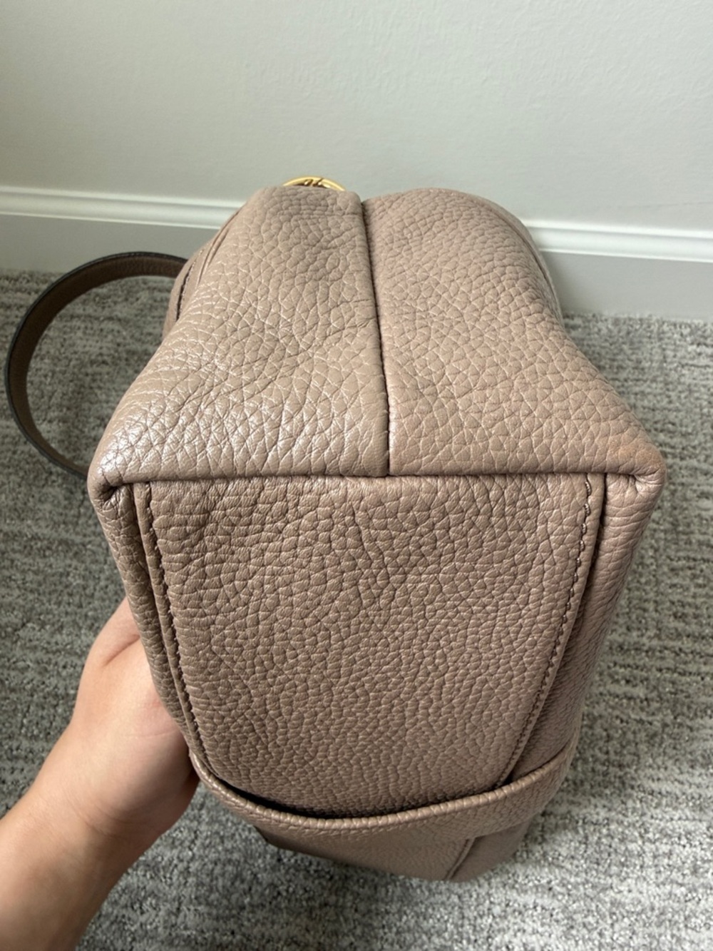 Michael Kors Jamesport Leather Shoulder Bag - Picture 7 of 9